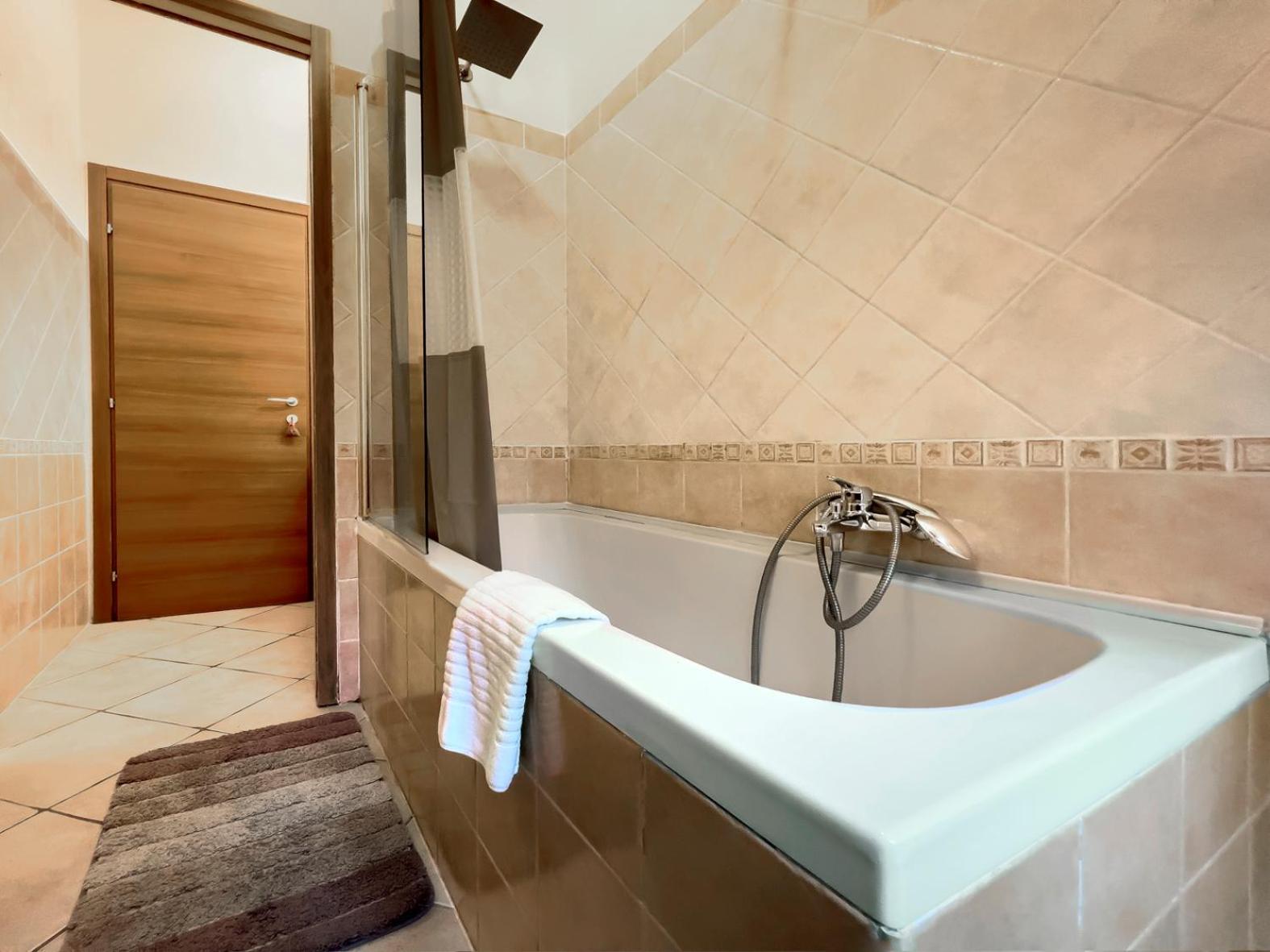 Spacious Apartment Near St Peter'S Church Rome Exterior photo
